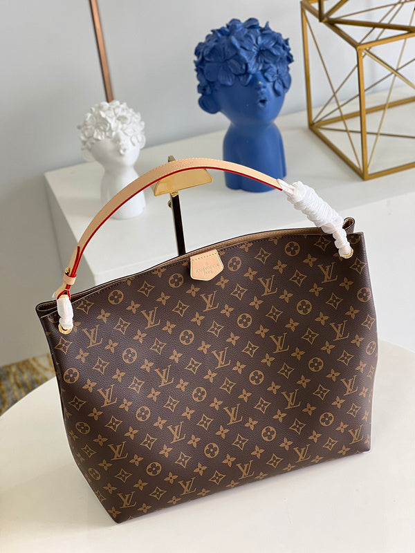 I W Fashion Lu-Vi bags - 17305