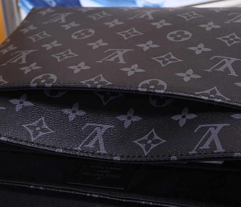 I W Fashion Lu-Vi bags - 17116