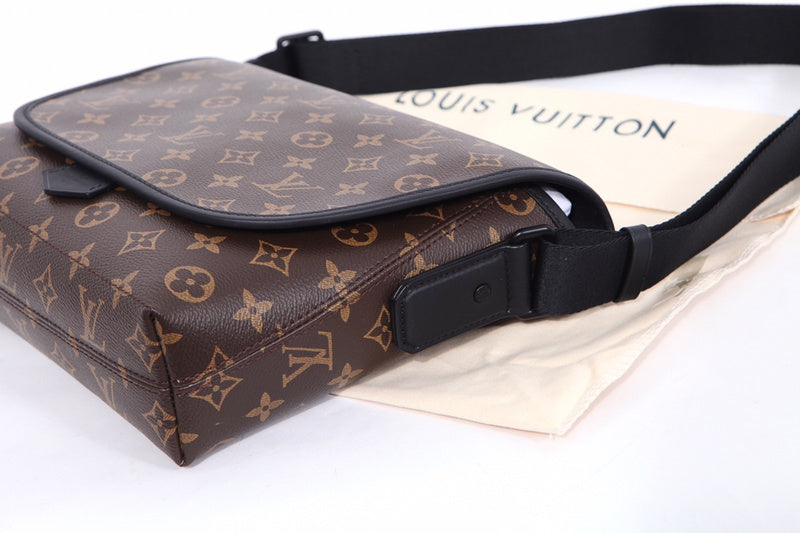 I W Fashion Lu-Vi bags - 17505