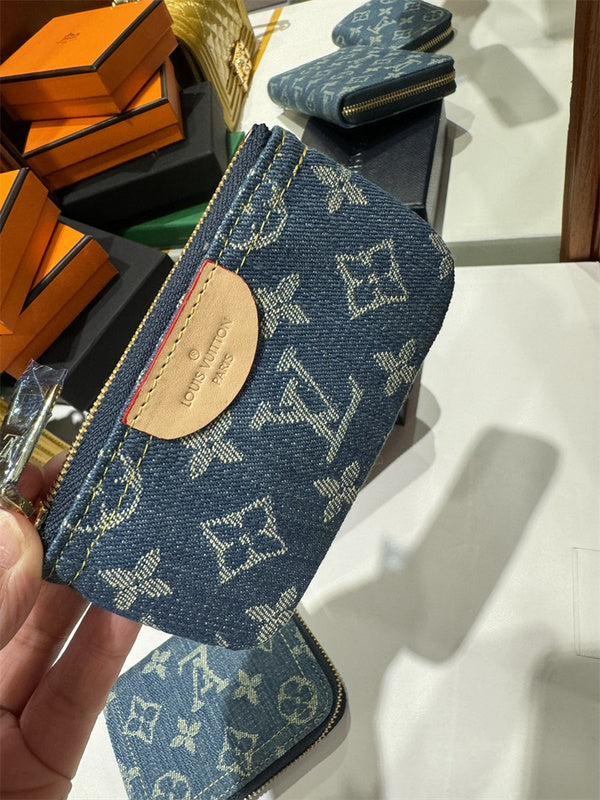 PHA - LOV Bags - 234