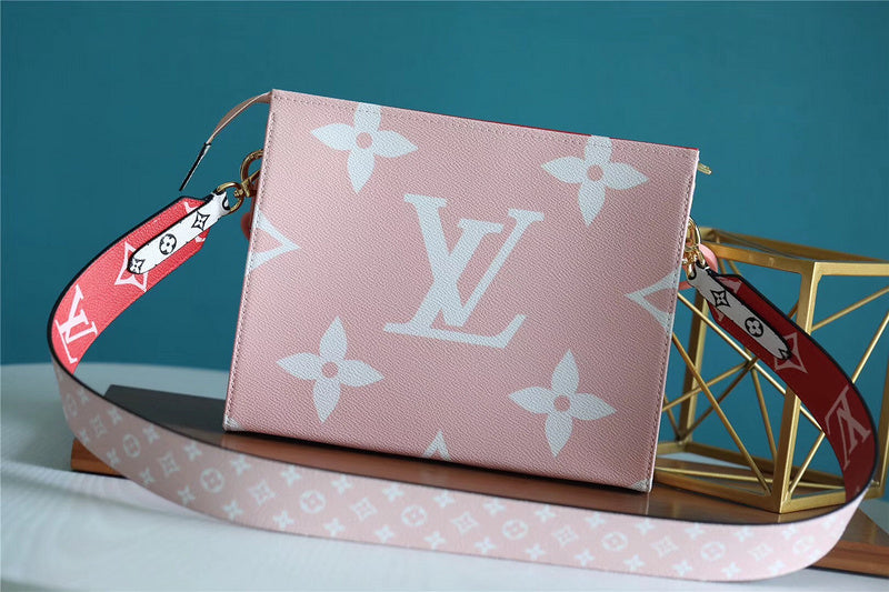 I W Fashion Lu-Vi bags - 8390