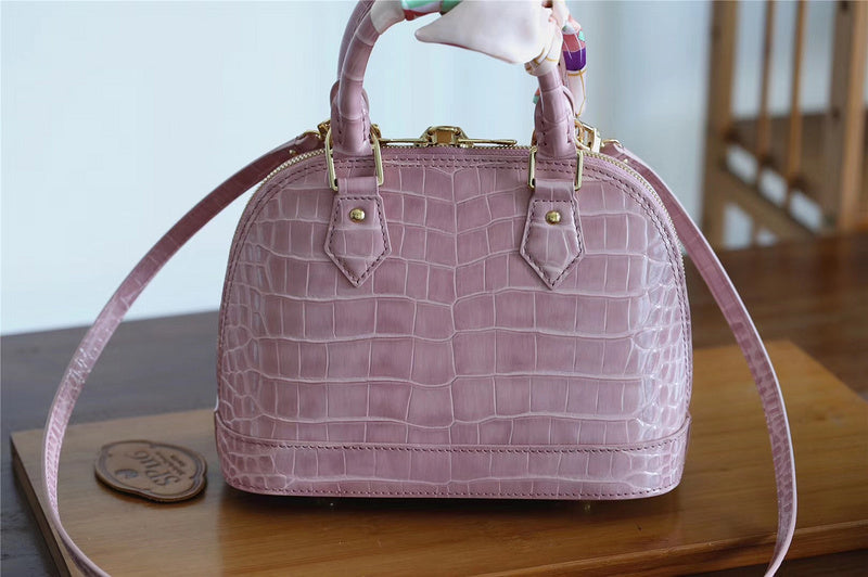 I W Fashion Lu-Vi bags - 8290