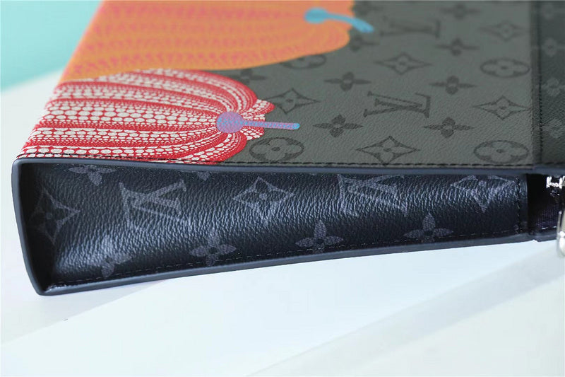 I W Fashion Lu-Vi bags - 10589
