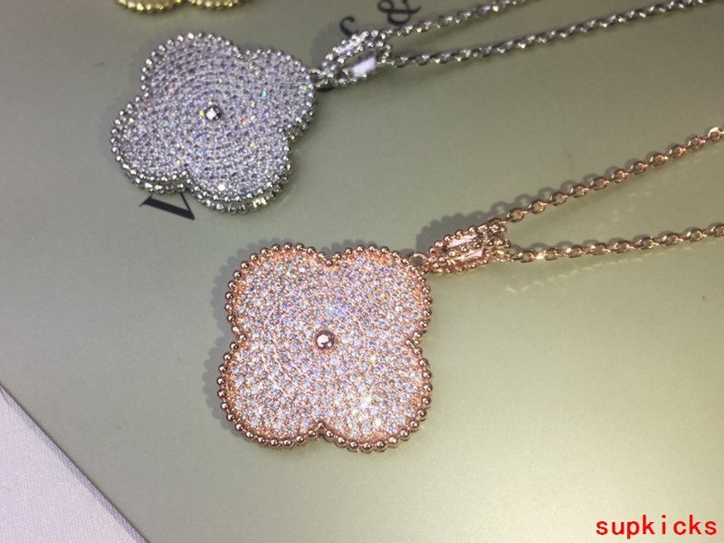 Van Cleef & Arples Jewelry