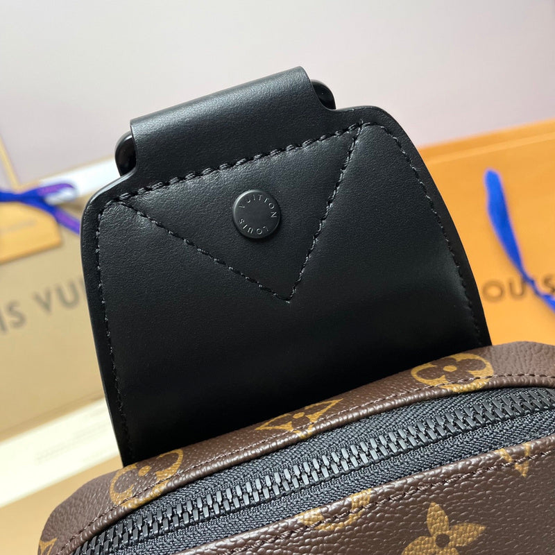 I W Fashion Lu-Vi bags - 17464