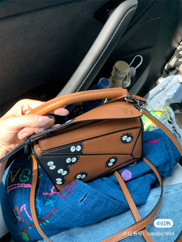 PHA - LWO Bags - 070