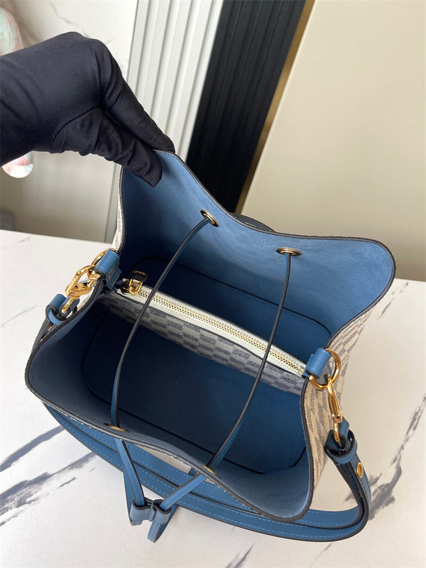 PHA - LOV Bags - 306