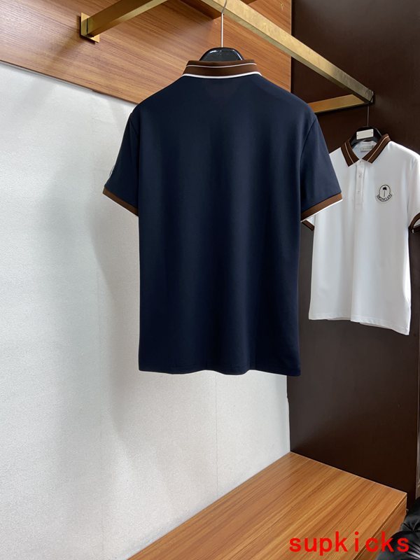 Moncler Luxury Cloth