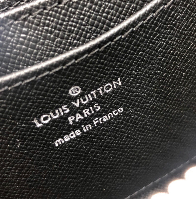 I W Fashion Lu-Vi bags - 10888