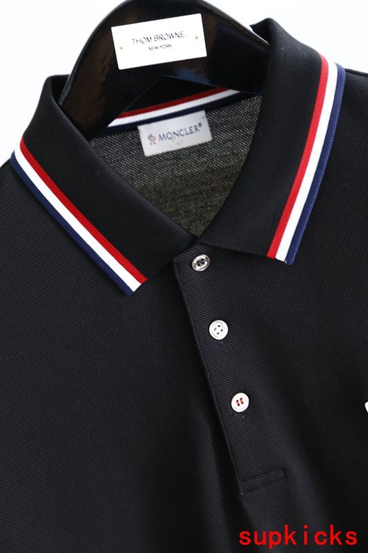 Moncler Luxury Cloth