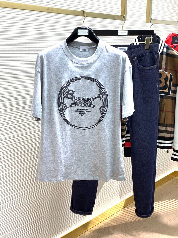 Burberry T-Shirts - 342
