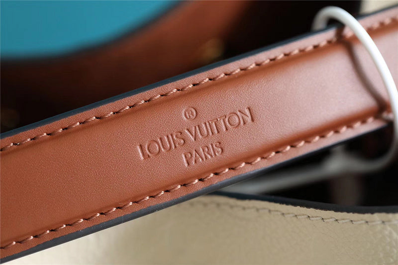 I W Fashion Lu-Vi bags - 8557