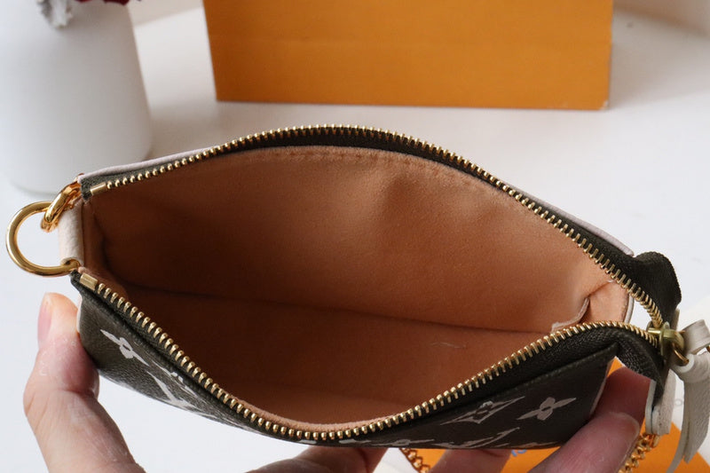 I W Fashion Lu-Vi Bags - 16859