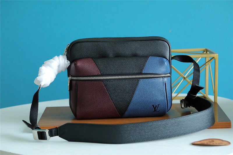 I W Fashion Lu-Vi bags - 10303