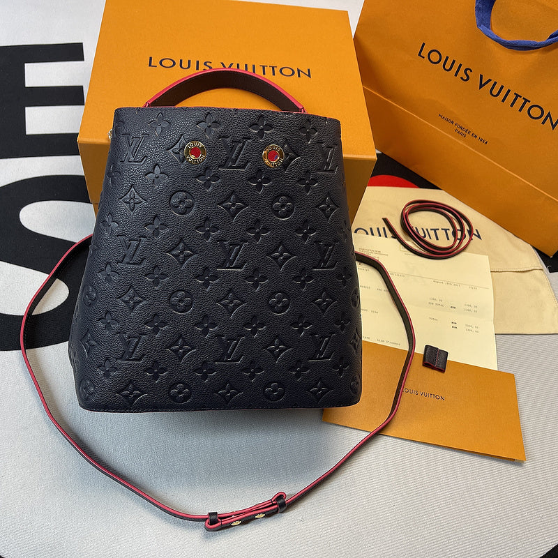 I W Fashion Lu-Vi bags - 8562
