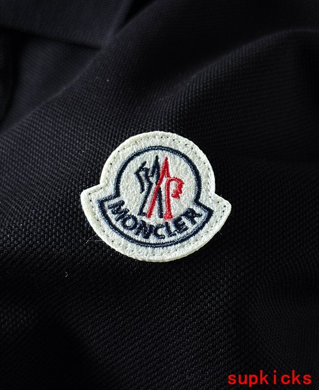 Moncler Luxury Cloth