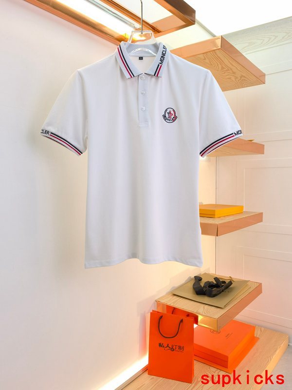 Moncler Luxury Cloth