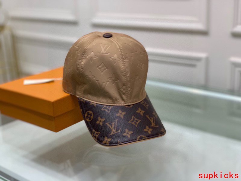 Louis Vuitton Luxury Cap