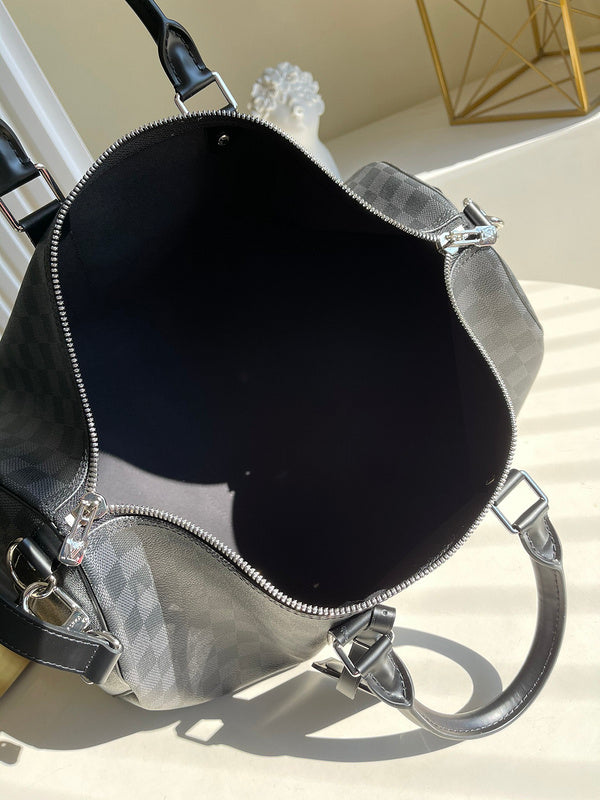 I W Fashion Lu-Vi bags - 17033