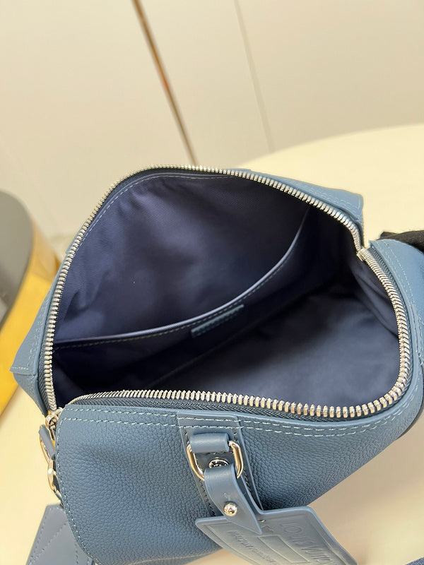 I W Fashion Lu-Vi bags - 16990