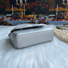 new-luxury-designer-bags-nm6841