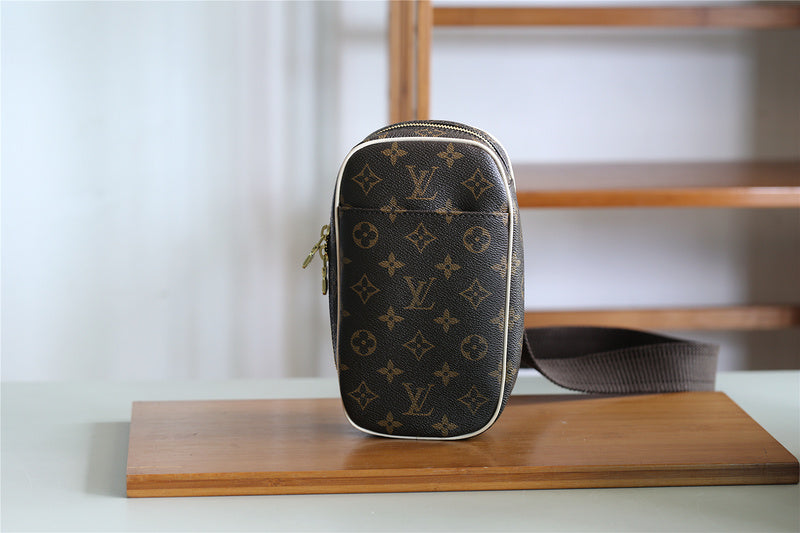 I W Fashion Lu-Vi bags - 10956