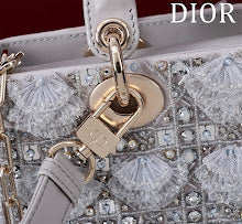 new-luxury-designer-bags-nm7338