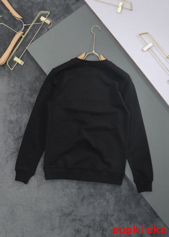 Moncler Luxury Cloth
