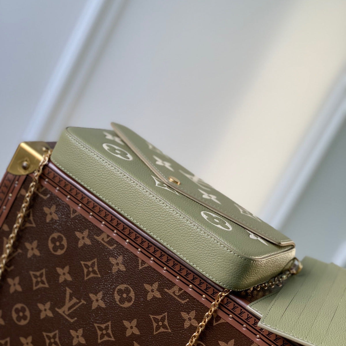 LOU POCHETTE FÉLICIE