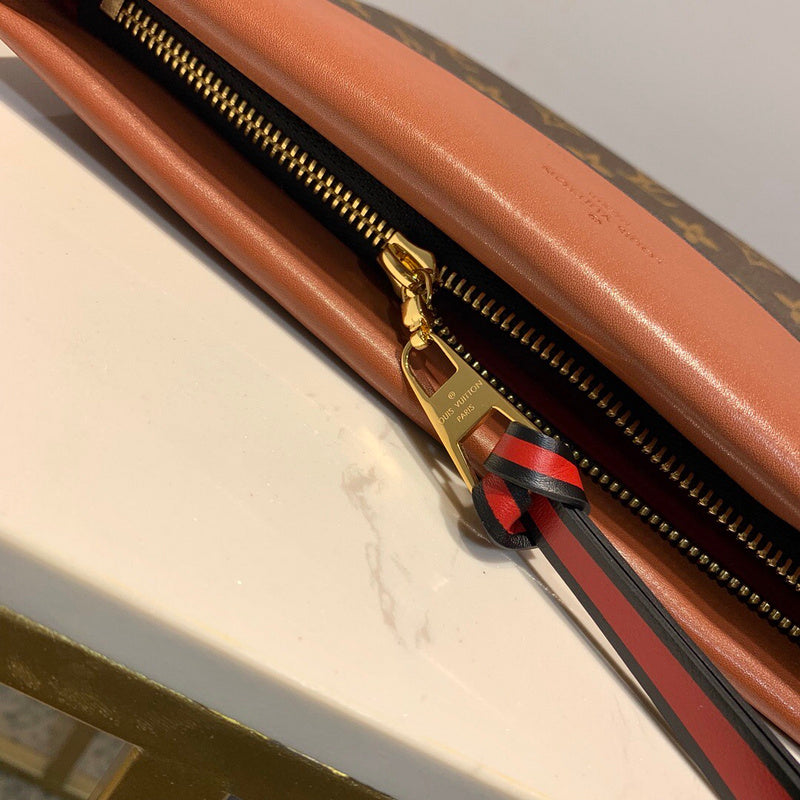 I W Fashion Lu-Vi bags - 9035