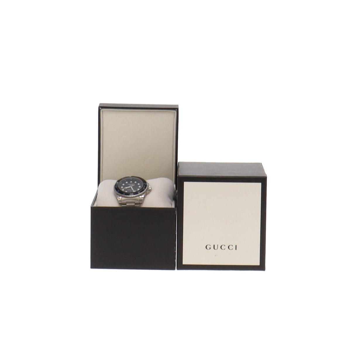 Gucci Stainless Steel Quartz Movement Mens Dive Watch