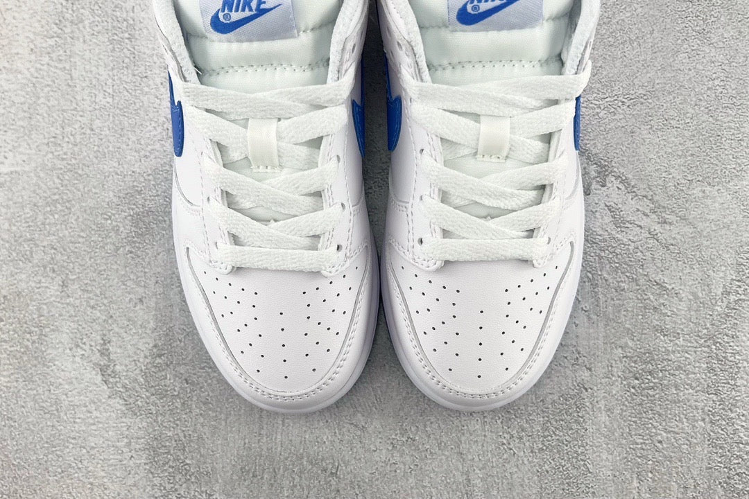 NIKE DUNK LOW
