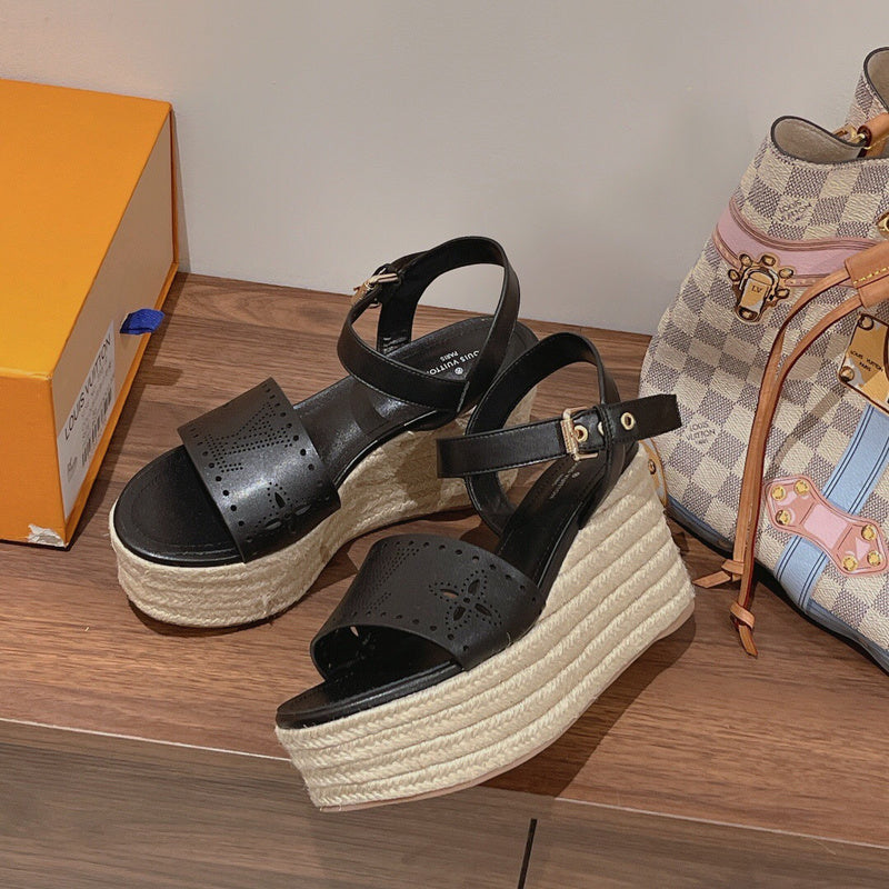 Louis Vuittion Luxury Shoes