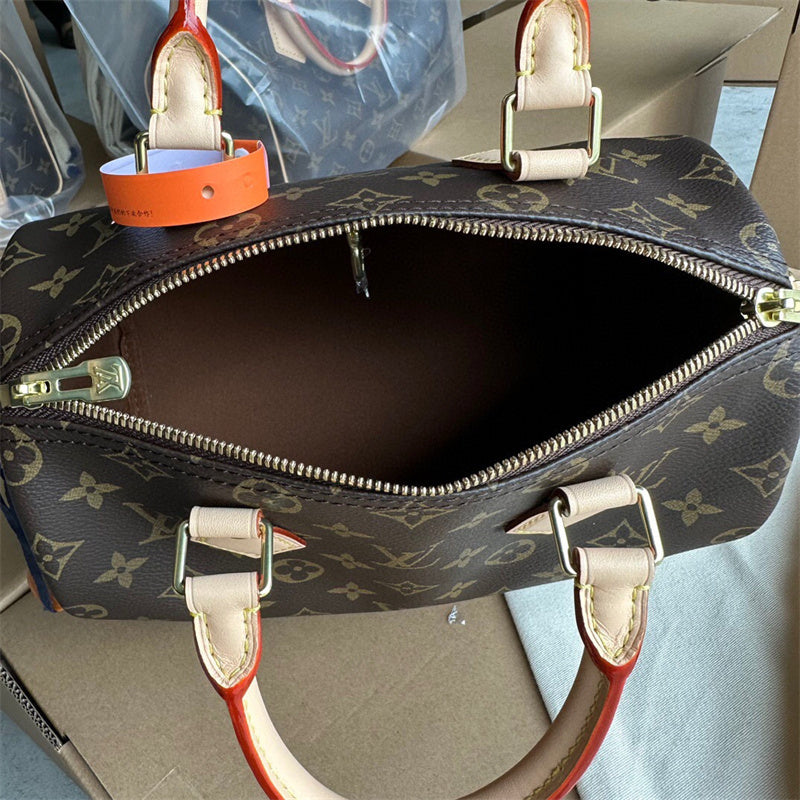 PHA - LOV Bags - 537