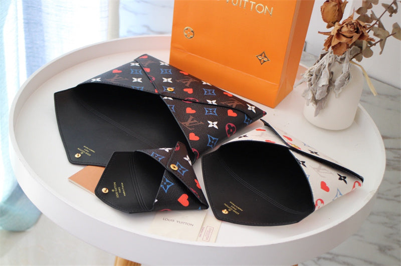 PHA - LOV Bags - 044