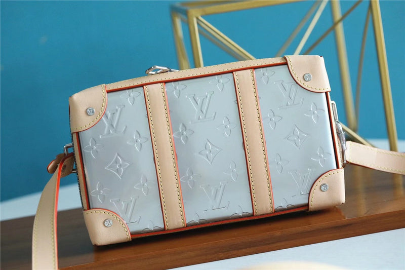 I W Fashion Lu-Vi bags - 10272