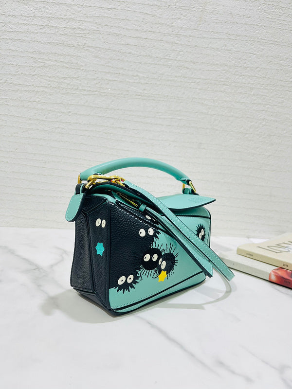 PHA - LWO Bags - 210
