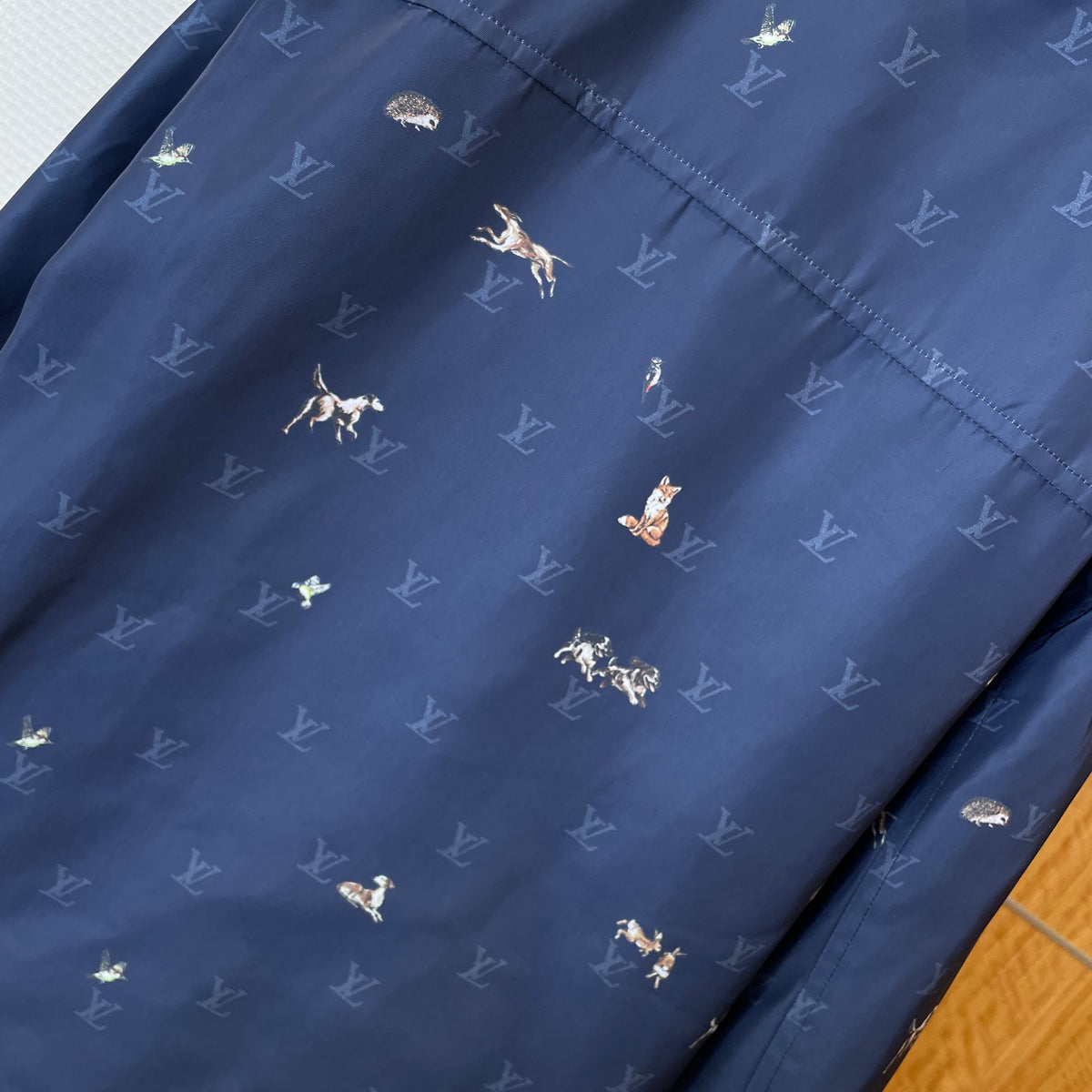 LOU JACKET