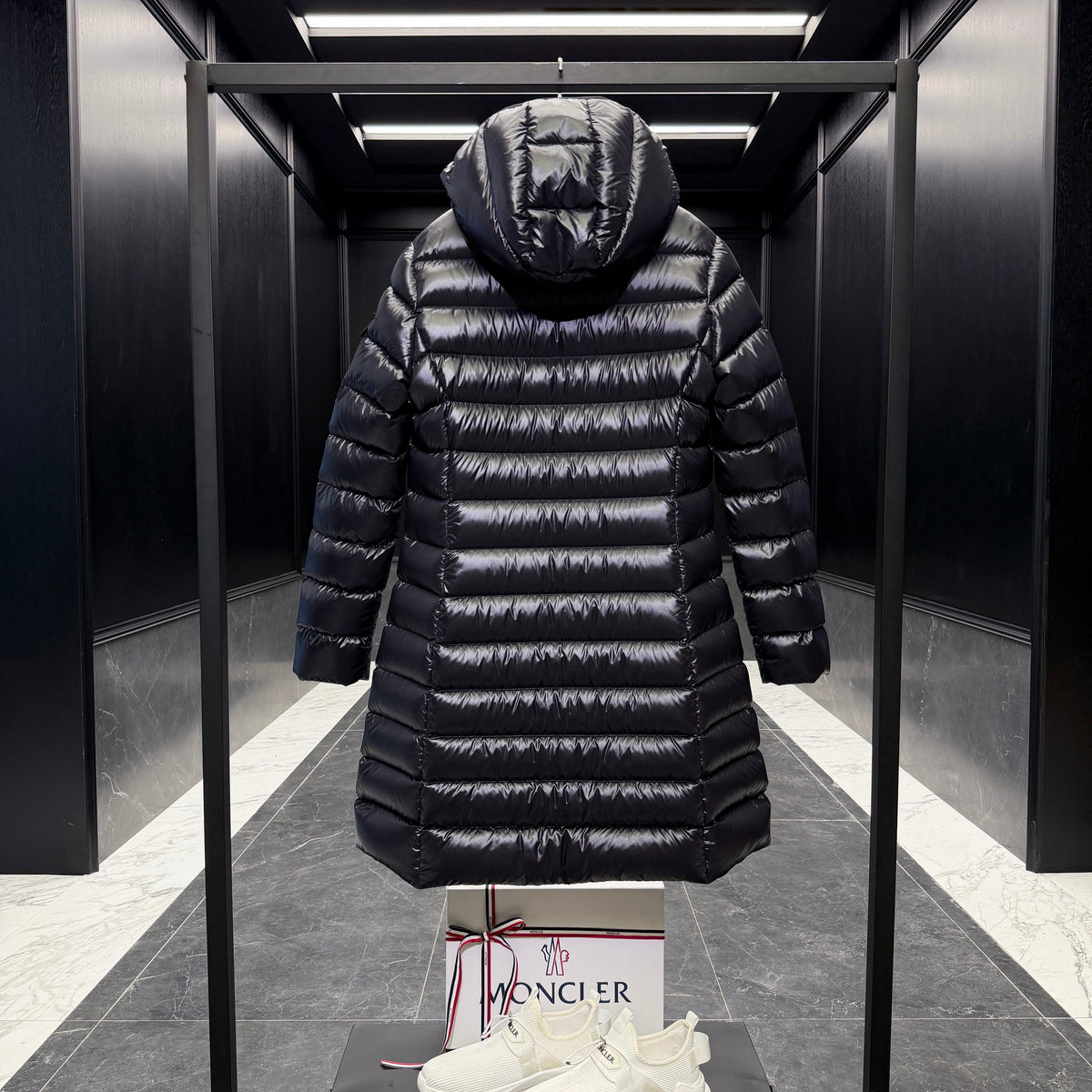 MONC MOKA COAT