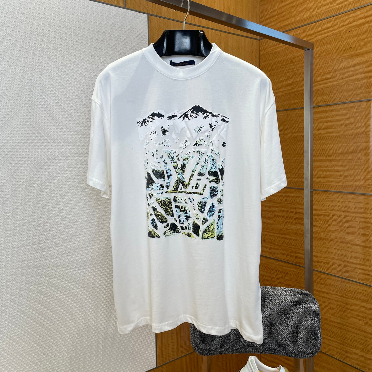 LOU T-SHIRT