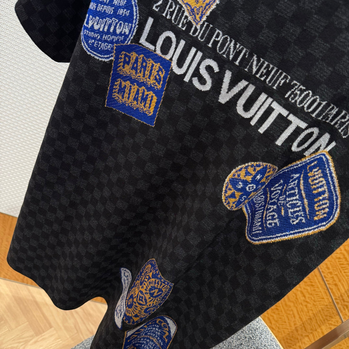 LOU T-SHIRT