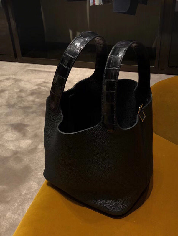 PHA - HMS Bags - 1766