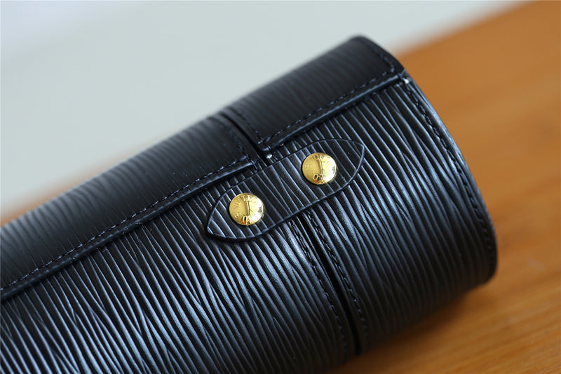 I W Fashion Lu-Vi bags - 9384