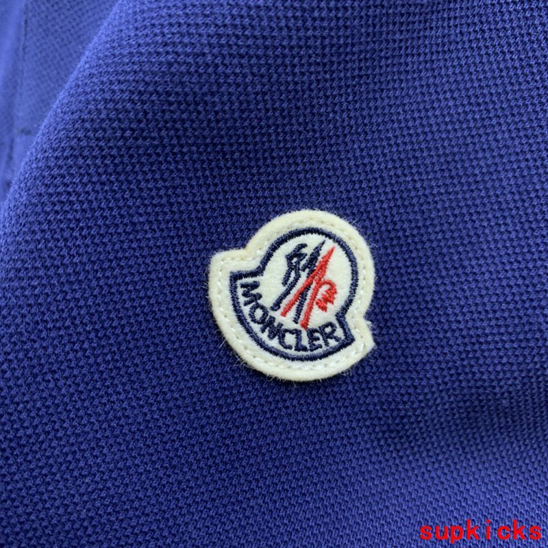 Moncler Luxury Cloth