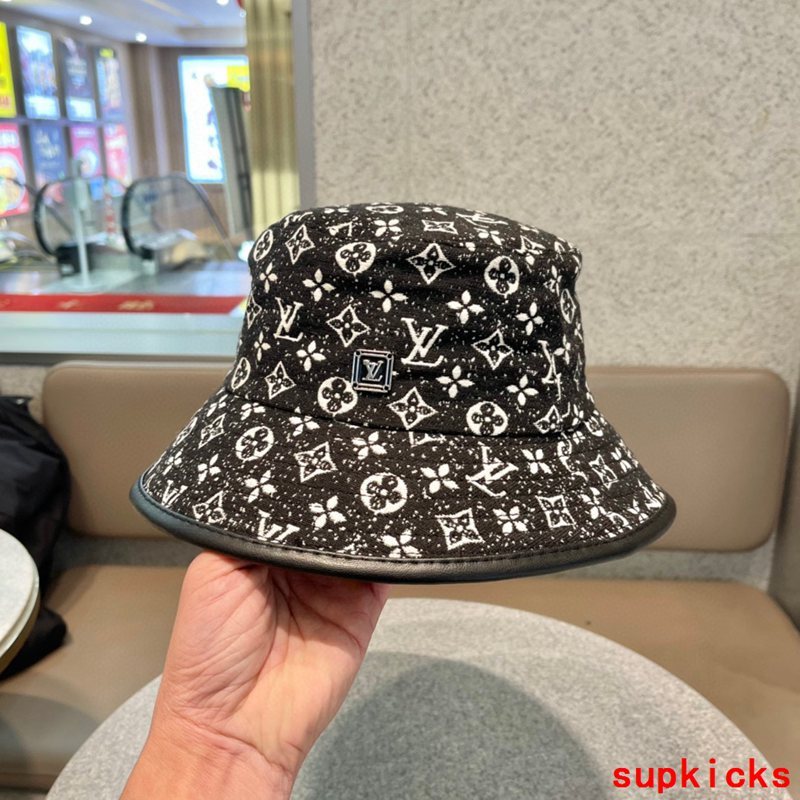 Louis Vuitton Luxury Cap