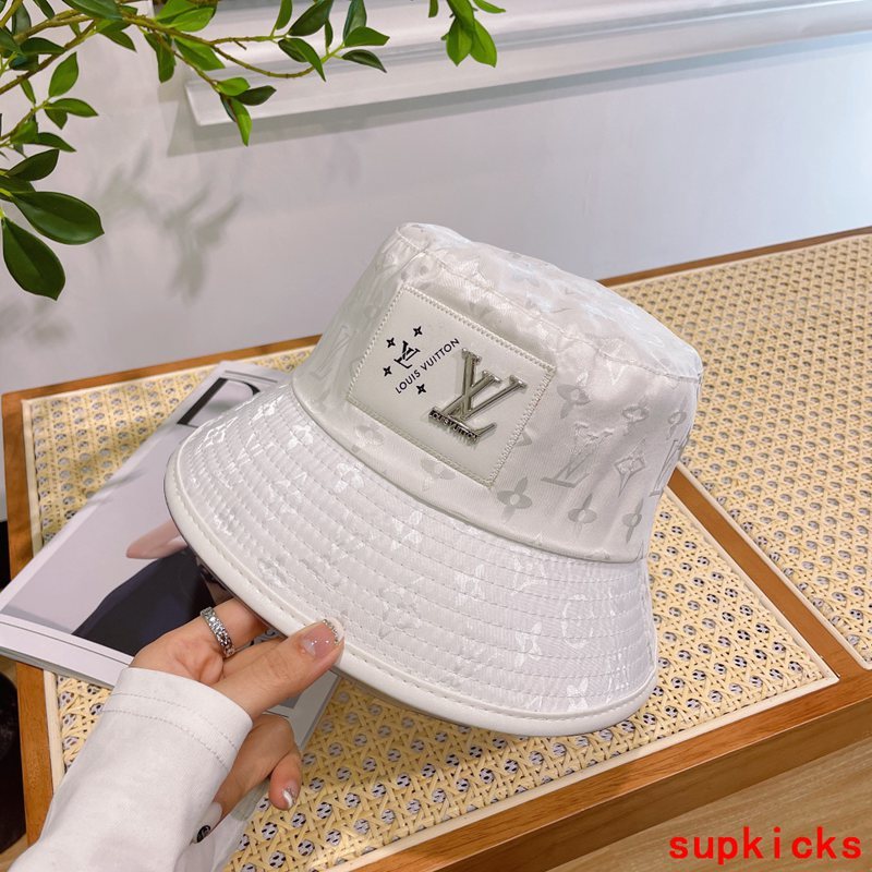 Louis Vuitton Luxury Cap