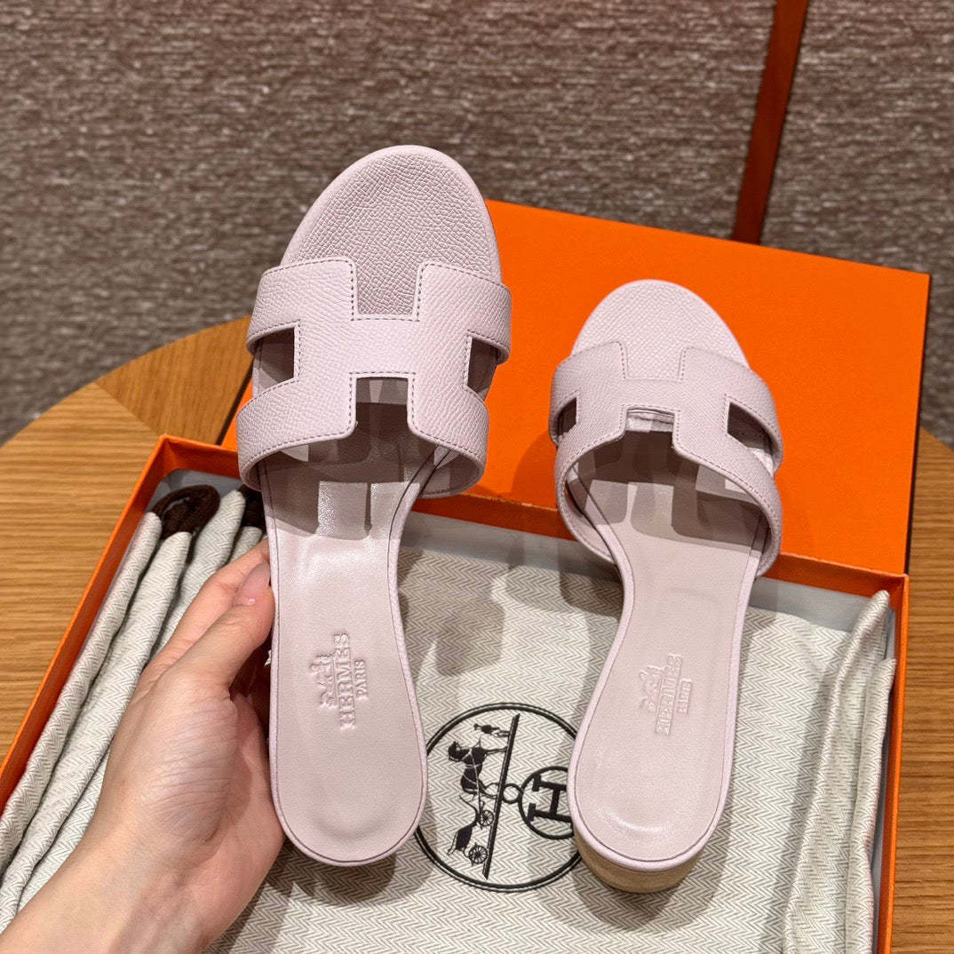 HERM OASIS SANDALS