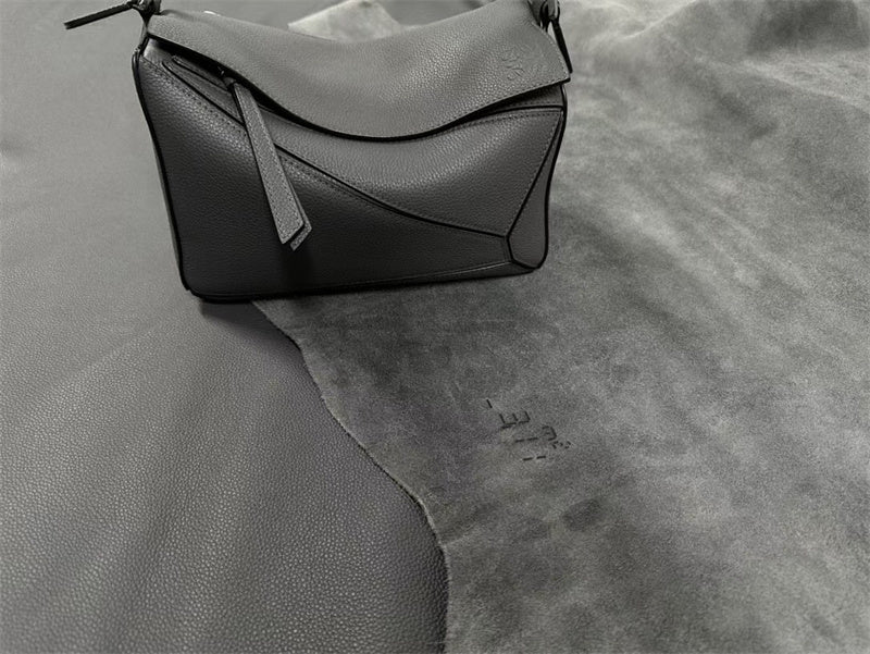 PHA - LWO Bags - 102