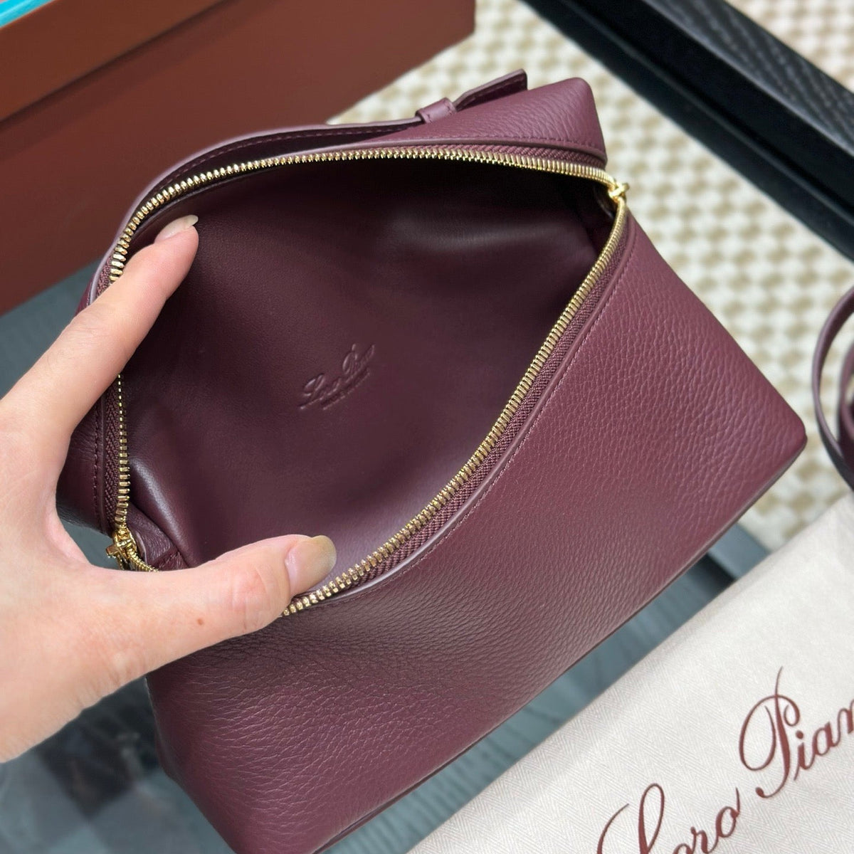 LORO P EXTRA POCKET L19 BAG