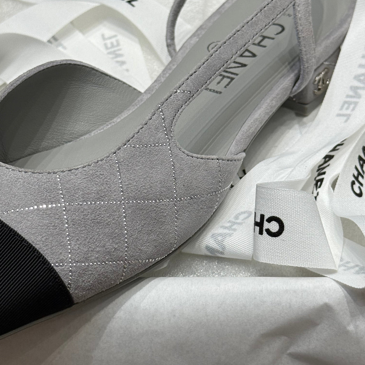 CC SLINGBACK PUMPS